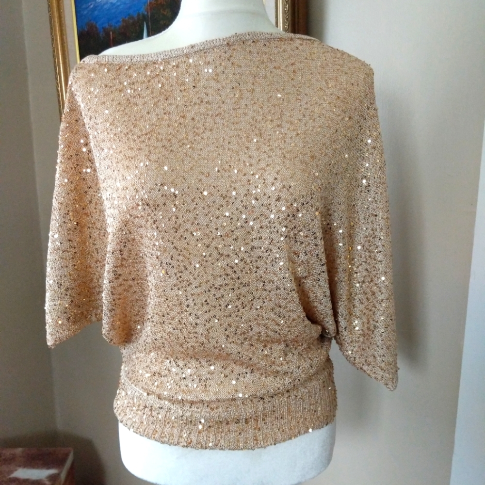 💛Bebe GOLD sequence top